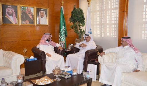 “رئيس الشرقية” يبحث أوجه التعاون مع الأمين العام لاتحاد الغرف الخليجية