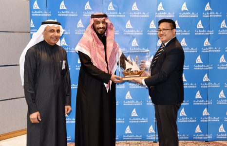 الفلبين تستعرض خدماتها في القطاع اللوجستي بالشرقية