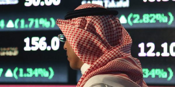 “الأخضر” يسيطر على سوق الأسهم في التعاملات الصباحية