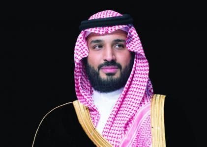 ولي العهد يلتقي رئيس مجلس إدارة مجموعة ” إس كي” الأمير محمد بن سلمان