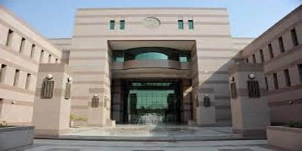 جامعة الملك عبد العزيز الأولى عربيًا في تصنيف شنغهاي الدولي