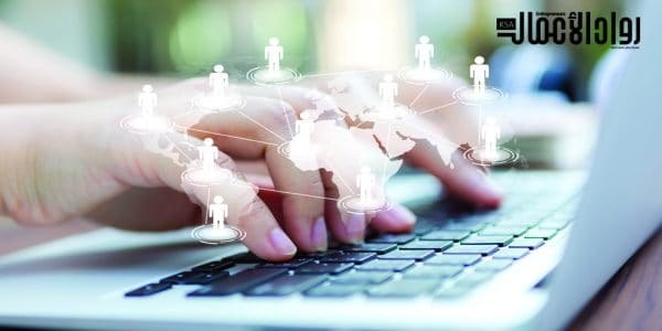كيف واجهت الدول انتهاك الملكية الفكرية في عالم الإنترنت؟