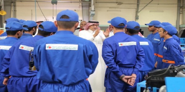 “هدف” يبحث تطوير الشراكة مع المعهد العالي السعودي الياباني للسيارات المعهد العالي السعودي الياباني للسيارات