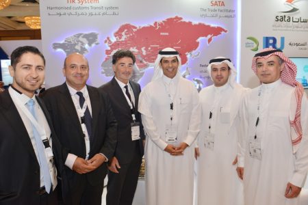 برعاية وزير النقل ..انطلاق فعاليات” المؤتمر اللوجستي السعودي”