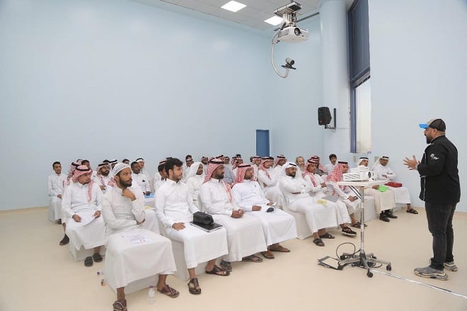 ملتقى فرصة للتوظيف