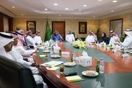 صور| وزير الموارد البشرية: «توطين مهن الهندسة قريبًا» وزير الموارد البشرية والتنمية الاجتماعية
