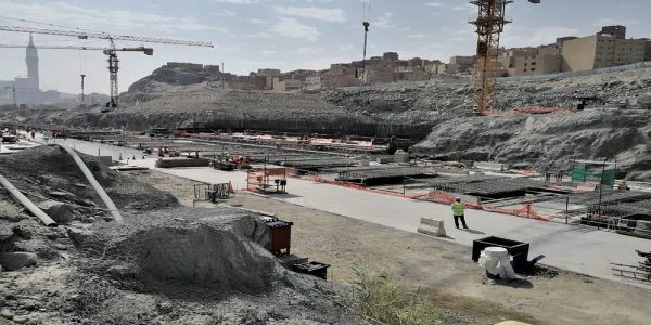 مشروع طريق الملك عبدالعزيز