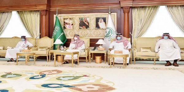 أمير منطقة جازان يدشن المشروع الخاص بضوابط هيئة الأمن السيبراني أمير منطقة جازان