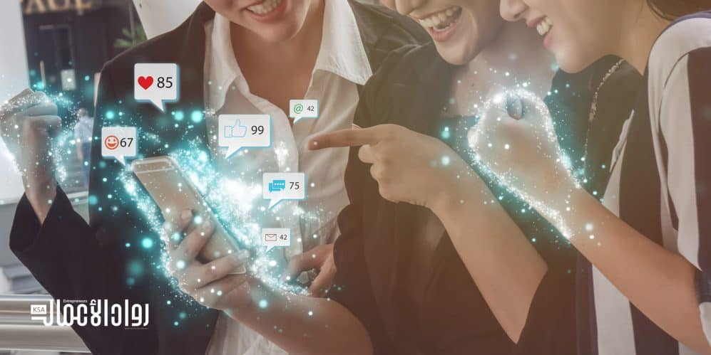 التوظيف عبر مواقع التواصل