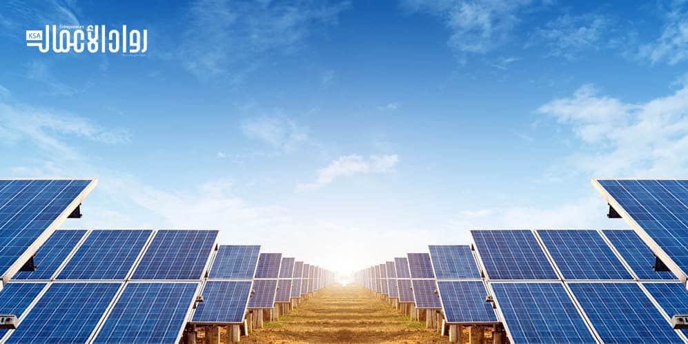 تطوير مشروع ألواح الطاقة الشمسية