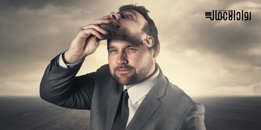 كيف تتخلص من الموظف المخادع