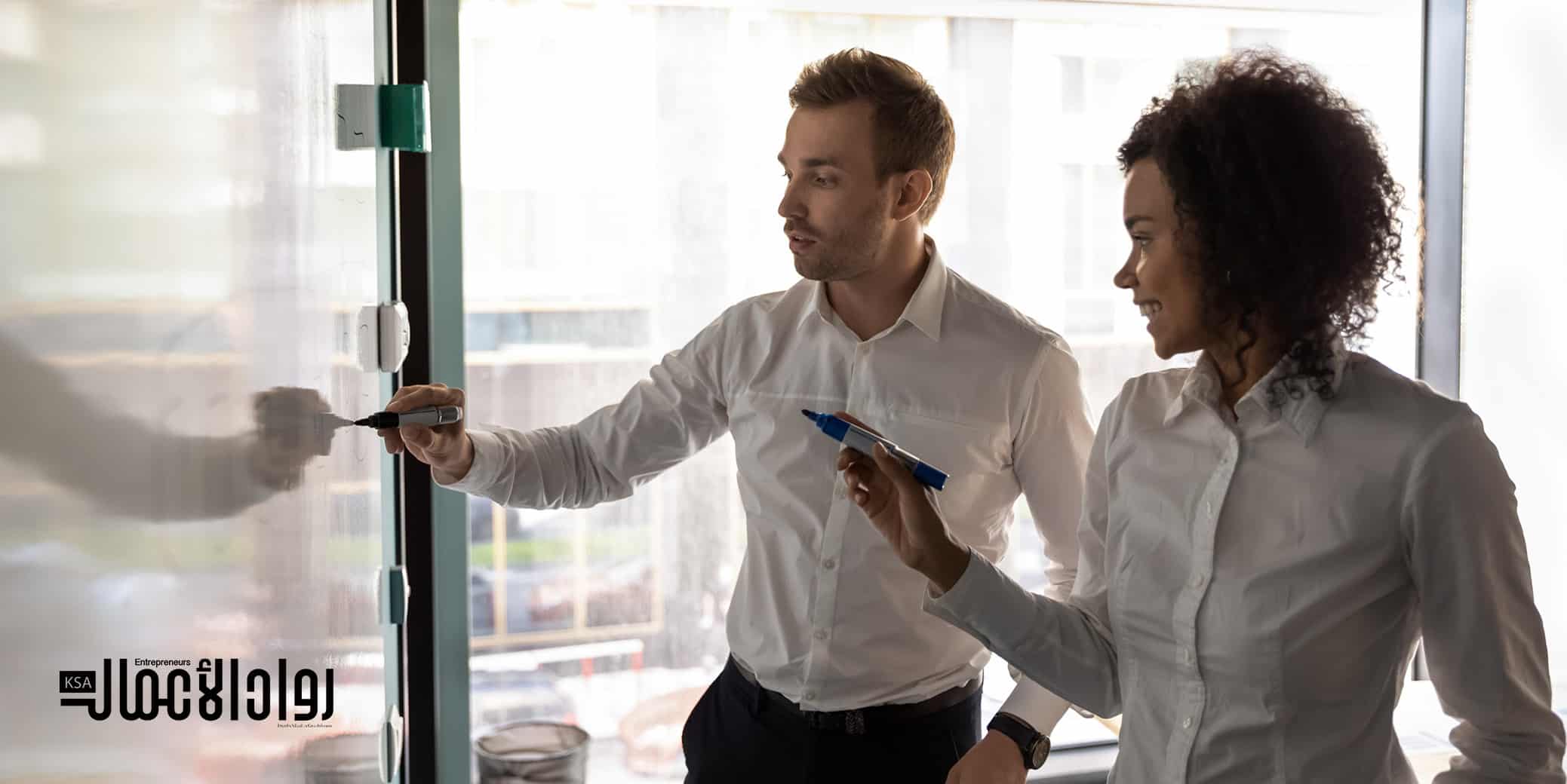 الاستفادة من تجارب رواد الأعمال