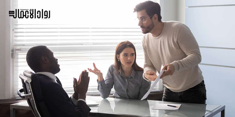 حيل التعامل مع العملاء.. اجتياز المواقف الصعبة أهداف طويلة الأمد للشركات