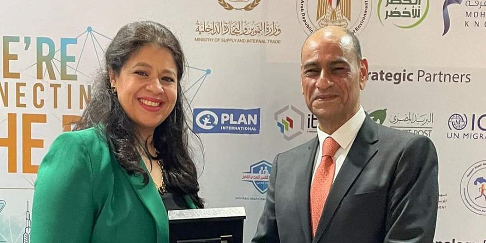 رواد 2030 يحصل على جائزة امتياز للتكنولوجيا وخدمة المجتمع رواد 2030