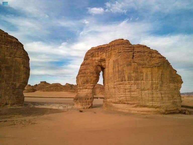 العلا تحصد لقب أفضل مشروع للسياحة الثقافية في الشرق الأوسط 2023 أشهر آثار مدينة العلا التاريخية