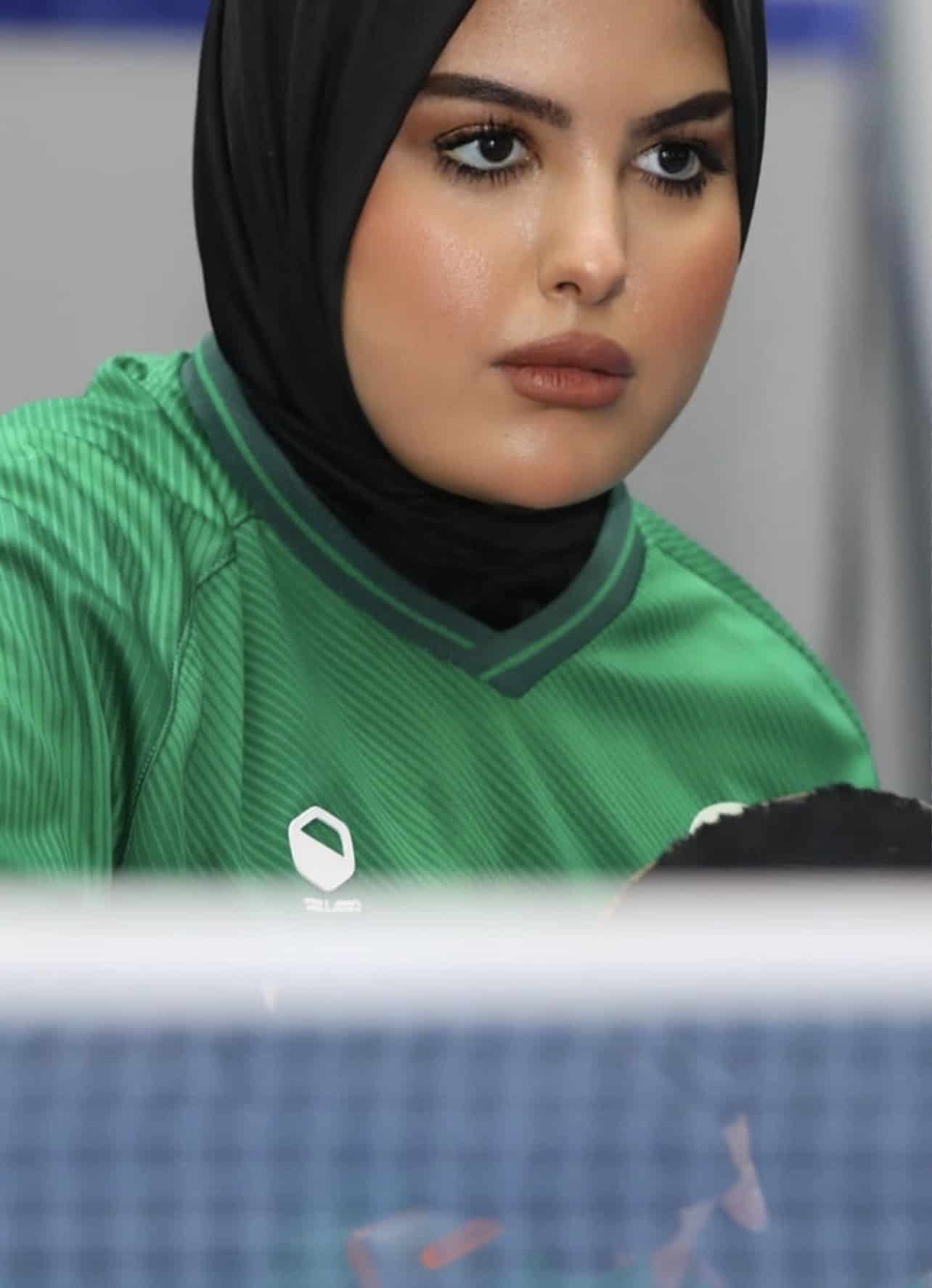 غالية العنزي