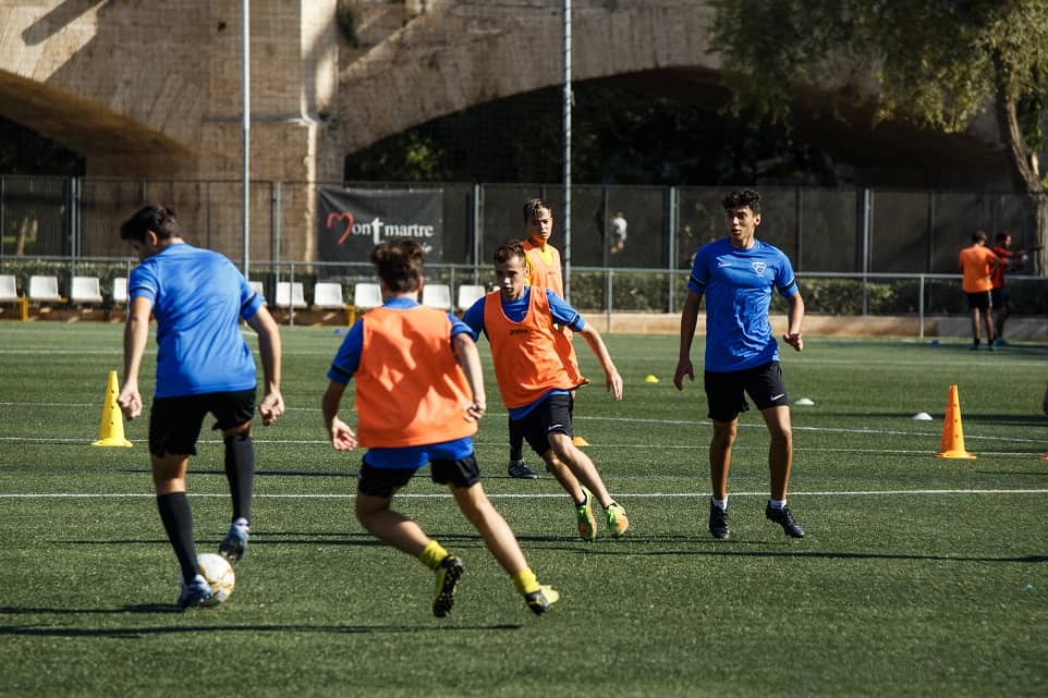 مشروع أكاديمية كرة قدم في السعودية .. ماذا يتطلب؟ مجلة رواد الأعمال