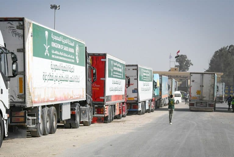 قوافل إغاثية سعودية جديدة تصل قطاع غزة قطاع غزة