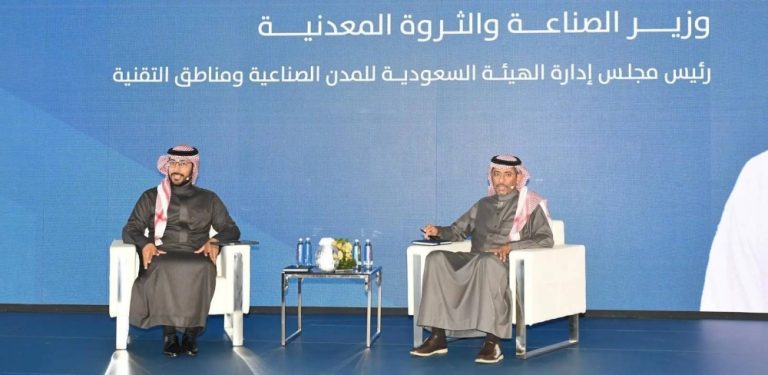 بقيمة 513 مليون ريال.. استثمارات صناعية ولوجستية جديدة في عسير