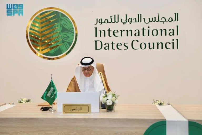 وزير البيئة: أكثر من 200 مليون نخلة تنتج 9.7 مليون طن تمور سنويًا وزير البيئة