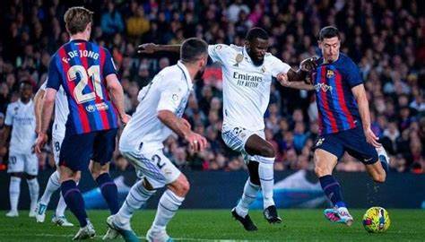 تشكيل برشلونة وريال مدريد المتوقع في السوبر الإسباني بالرياض برشلونة ضد ريال مدريد