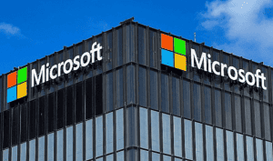 مايكروسوفت تخطف لقب الشركة الأكبر في العالم