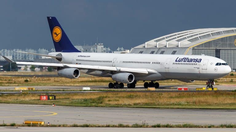 إيرباص تختبر شاحنتها الجوية A350F في تحدٍ لهيمنة بوينج إيرباص