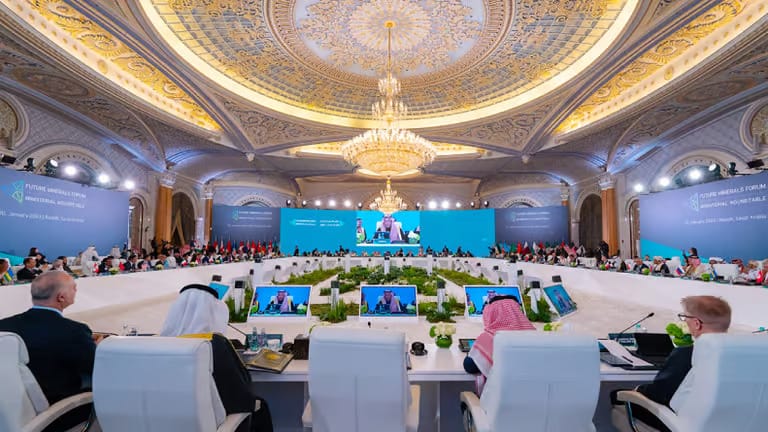 رقم قياسي للوزراء المشاركين في الاجتماع الوزاري الثالث للوزراء المعنيين بشؤون التعدين