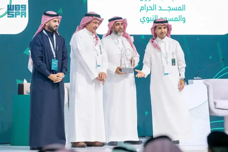 «الالتزام البيئي» يحصد الوسام الفضي ضمن برنامج تحسين نظام المحاسبة الحكومية المركز الوطني للرقابة على الالتزام البيئي