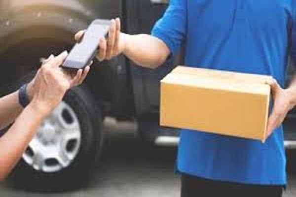 هيئة النقل تصدر قرارات تنظيمية لقطاع توصيل الطلبات.. تعرف عليها توصيل الطلبات