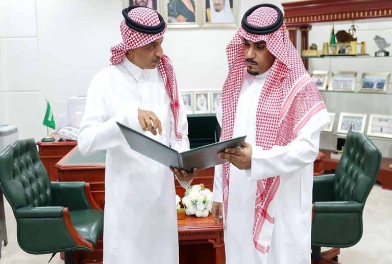 نائب أمير منطقة نجران يطلع على تقرير معهد ريادة الأعمال ويؤكد دعم الشباب والفتيات نائب أمير منطقة نجران