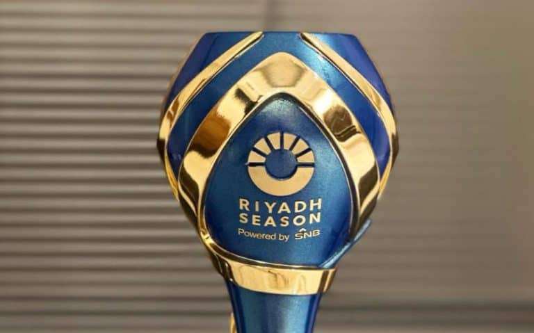 تركي آل الشيخ يكشف عن كأس موسم الرياض.. ويؤكد 100 دولة تشاهده