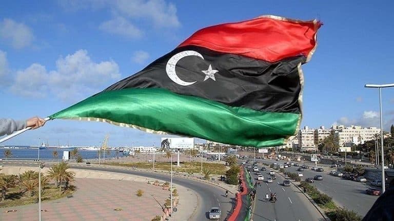 إيرادات ليبيا ترتفع وعجز النقد الأجنبي يبلغ 7 مليارات دولار ليبيا