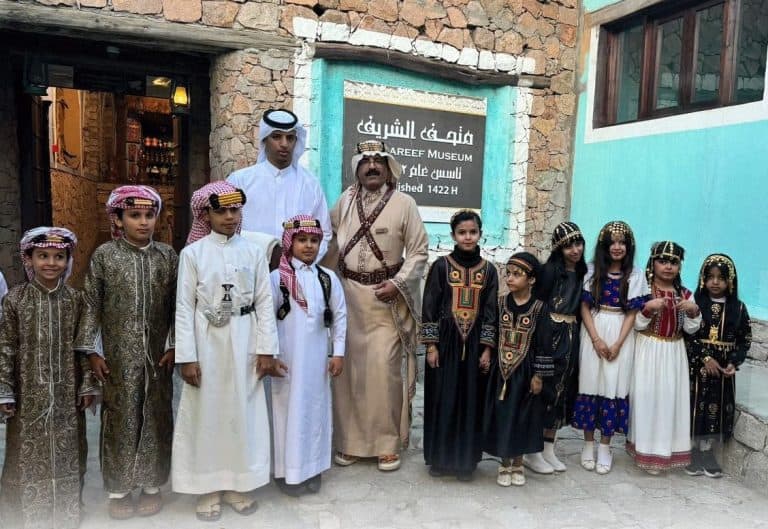 جمعية “كهاتين” تحتفل بيوم التأسيس مع الأيتام في الطائف جمعية كهاتين تحتفل بيوم التأسيس