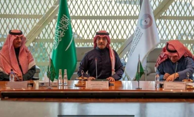 وزير الإعلام السعودي