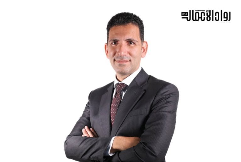 السعوديون يفضلون الفخامة في عيد الفطر.. نصف المسافرين يقيمون في فنادق 5 نجوم عيد الفطر