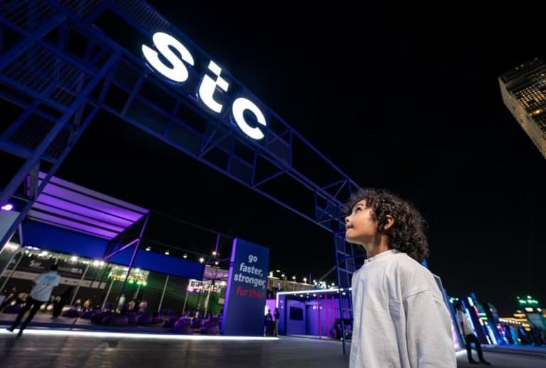 “STC” تُثري تجربة سباق “الفورمولا 1” بتقنية الجيل الخامس STC