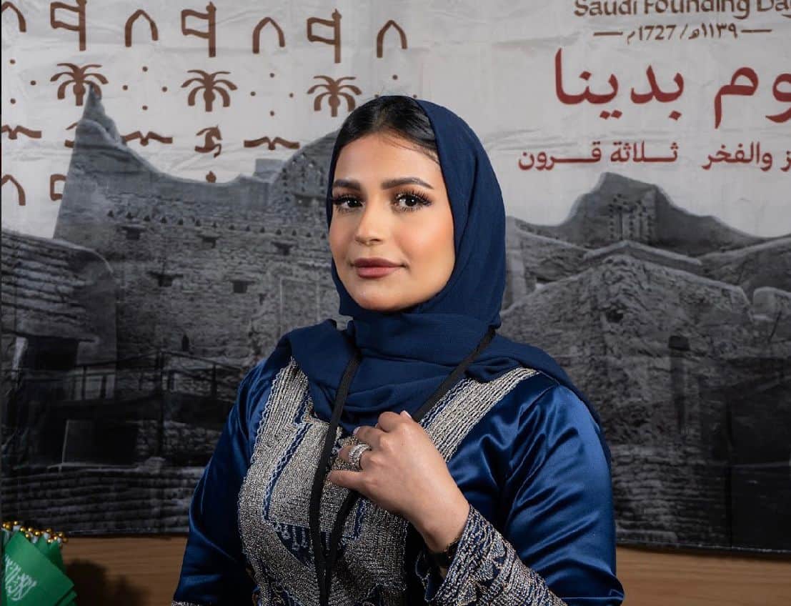 الدكتورة سارة الزهراني أصغر سعودية ترأس نادي بريستون