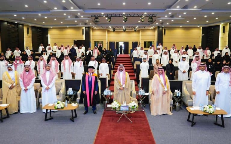صندوق تنمية الموارد البشرية يحتفل بتخريج دفعة جديدة من “هدف” للقيادة