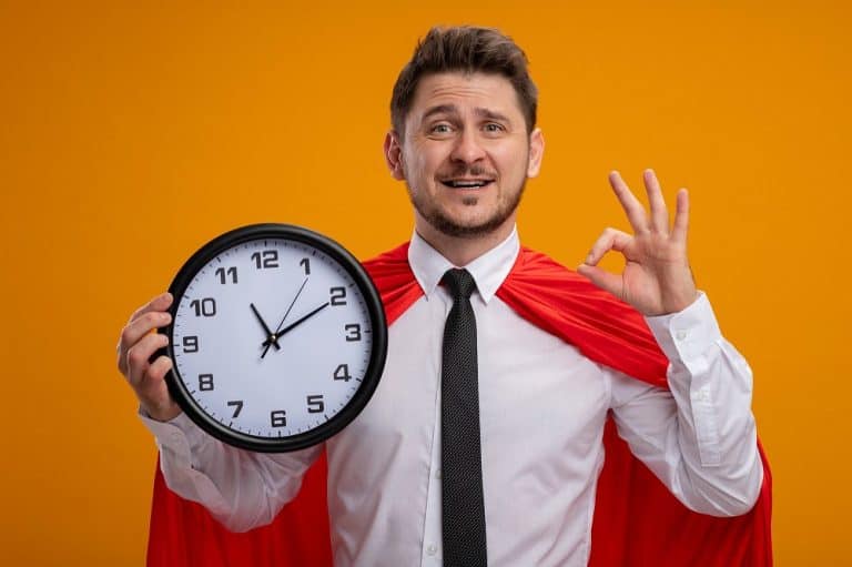 نصائح لإدارة الوقت.. لا غنى عنها 11 ممارسة لإتقان "إدارة الوقت" في العمل