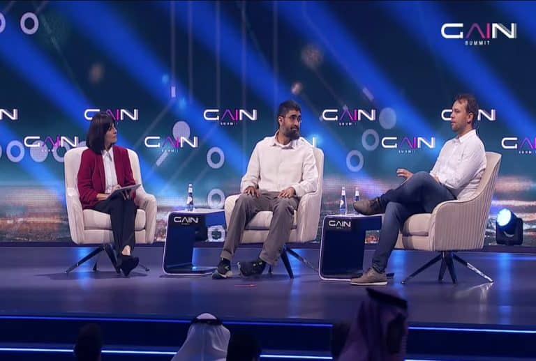 القمة العالمية للذكاء الاصطناعي