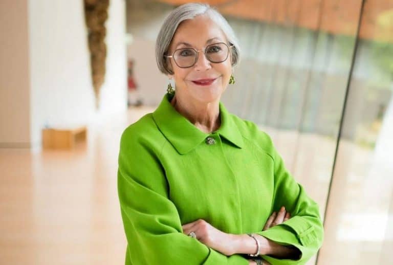 أليس والتون