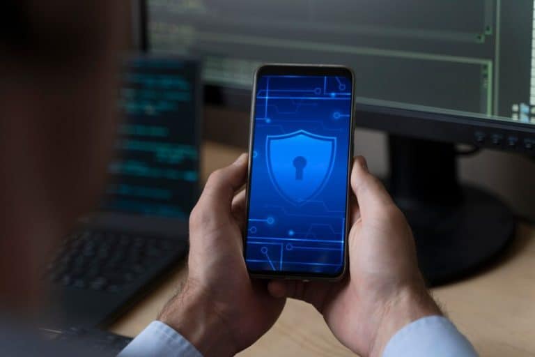 كيف يحمي رواد الأعمال شركاتهم بالأمن الرقمي؟ الأمن الرقمي