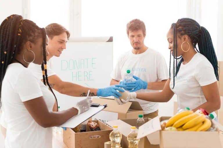 10نماذج لتمويل المؤسسات غير الربحية