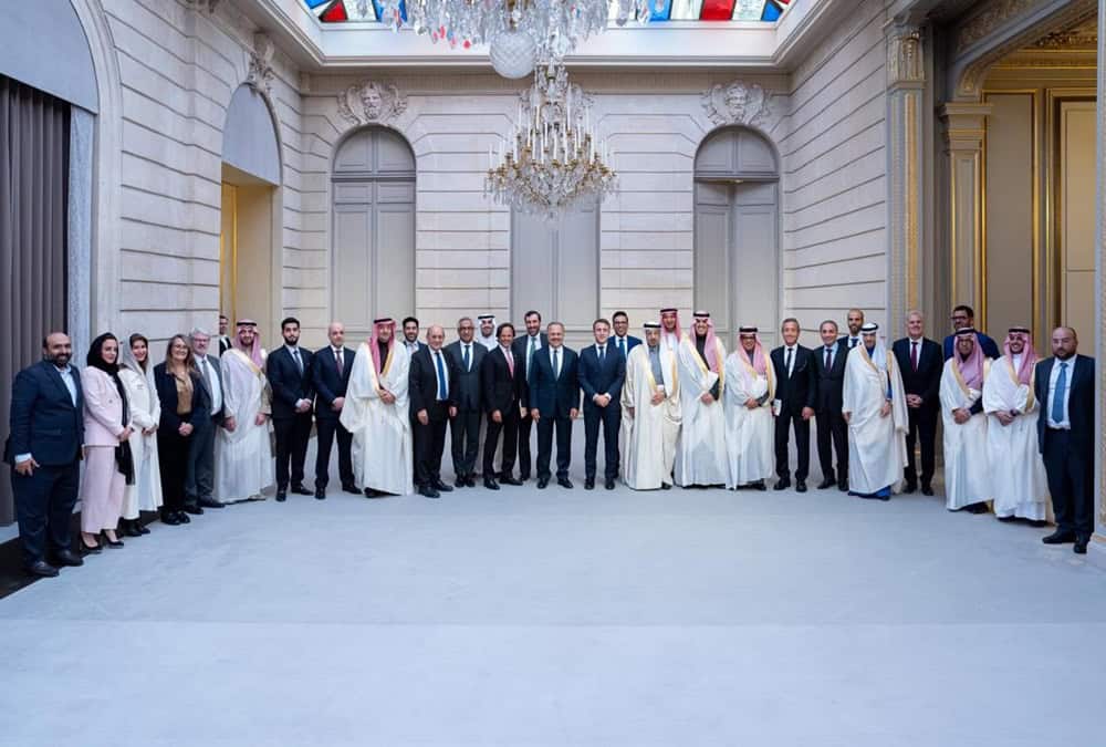 مسؤولين سعوديين وفرنسيين