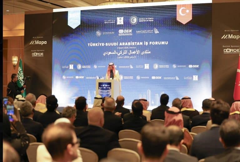 توقيع 10 اتفاقيات في ملتقى الأعمال السعودي- التركي بإسطنبول ملتقى الأعمال السعودي - التركي