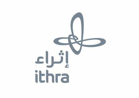 بالرسائل والكتب..مركز إثراء يحتفل بيوم اللغة العربية