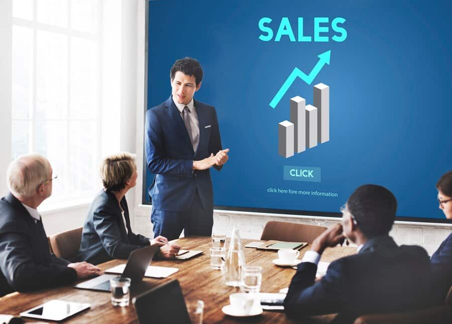 10 دروس لتحقيق مبيعات 100 ألف دولار شهريًا 