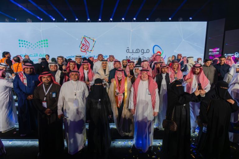 مدارس "تعليم الرياض" تمثل المملكة في معرض آيسف 2025