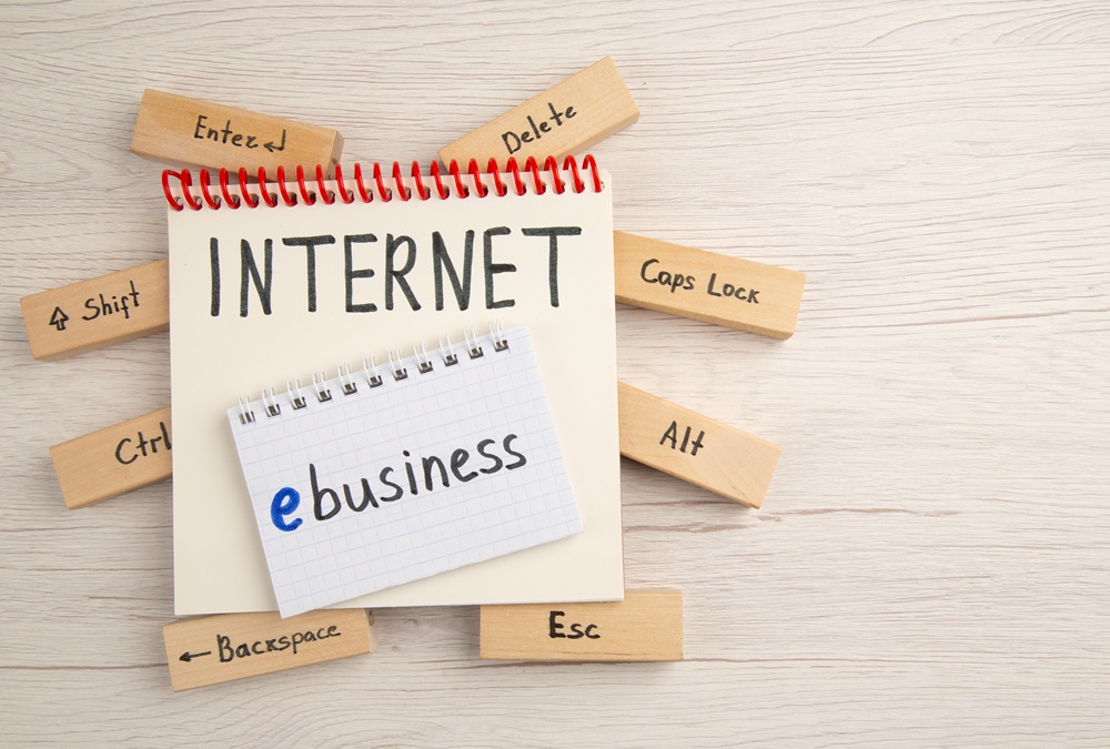 بدء الأعمال التجارية عبر الإنترنت